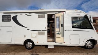 Autocaravana integral Pilote G740