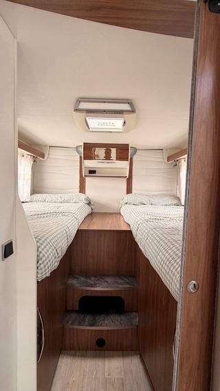 Autocaravana integral Pilote G740
