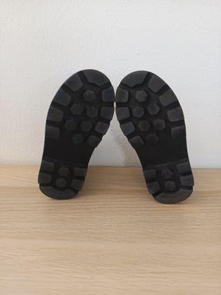 Botines niña número 23