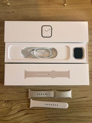 Apple Watch Series 7 41mm Plata