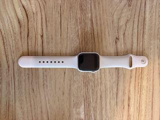 Apple Watch Series 7 41mm Plata
