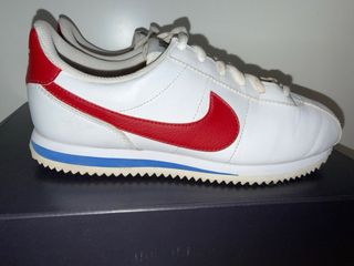 Zapatillas Nike Cortez Blancas y Rojas