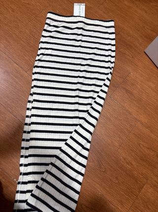 Lote Ropa Mujer: Chaqueta, Vestido, Falda, Shorts