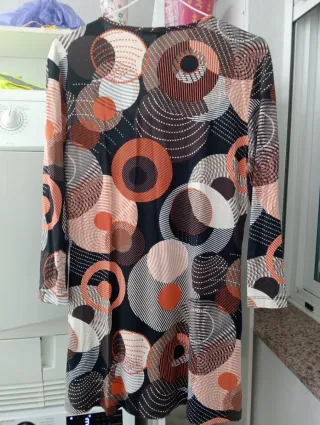 Vestido estampado círculos