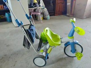 Triciclo evolutivo verde e blu