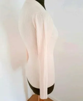 Chaqueta de punto Zara beige ajustada