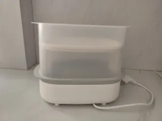 Esterilizador Tommee Tippee