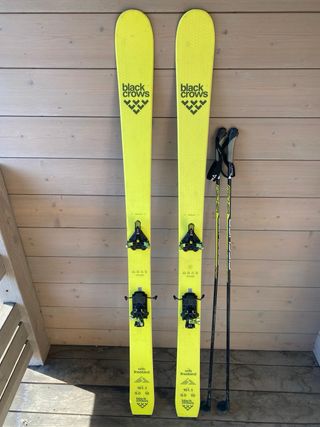 Esquís Black Crows Orb Freebird+ Fijaciones+pieles