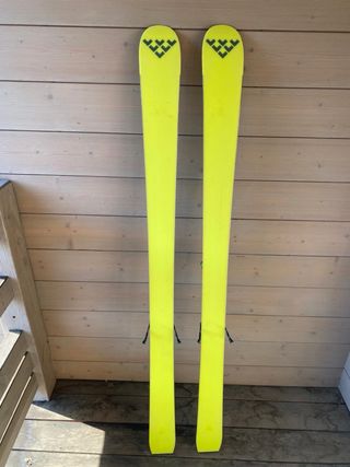 Esquís Black Crows Orb Freebird+ Fijaciones+pieles