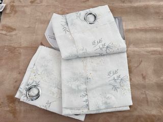 2 Tende Emily Filtrante 130x280 Fiori Verde