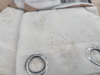 2 Tende Emily Filtrante 130x280 Fiori Beige