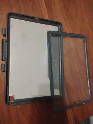 iPad 9ª Gen 256GB (2023) + Funda + cargador