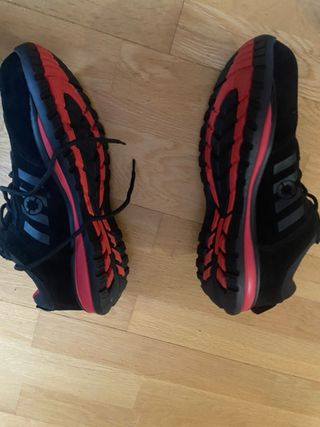 Zapatos de trabajo negros