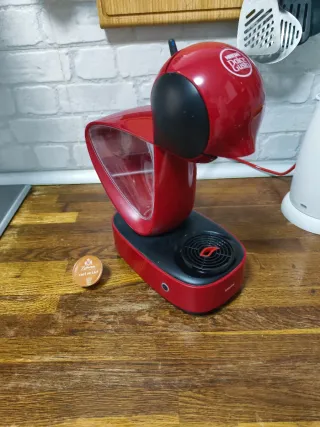 Cafetera Nescafé Dolce Gusto Krups Roja