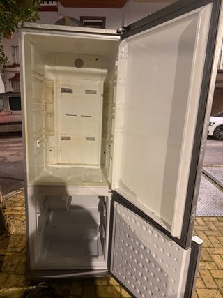 Cajones Frigorífico BEKO