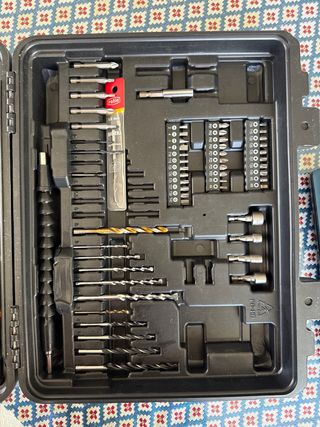 Taladro inalámbrico Percutor TECCPO 18V BHD700B