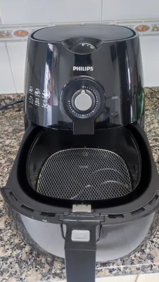 Freidora Eléctrica Philips Negra