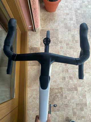 TREK MADONE SLR 9 AXS GEN 8