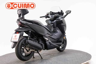 HONDA FORZA 125
