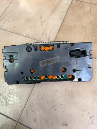 Cuadro instrumentos Golf MK3