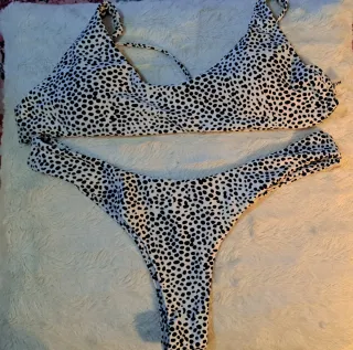 Bikini negro y blanco estampado