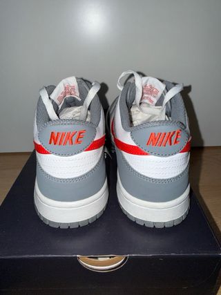 Nike Dunk Low Gris Rojo Blanco