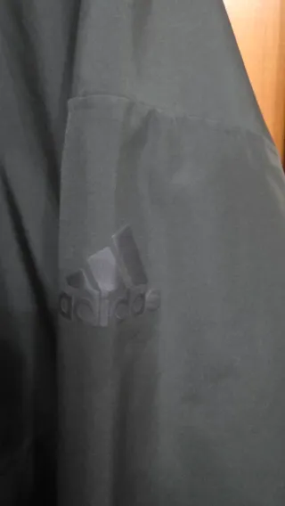 Cortavientos impermeable Adidas Talla M