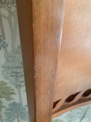 Juego de 4 sillas de comedor.