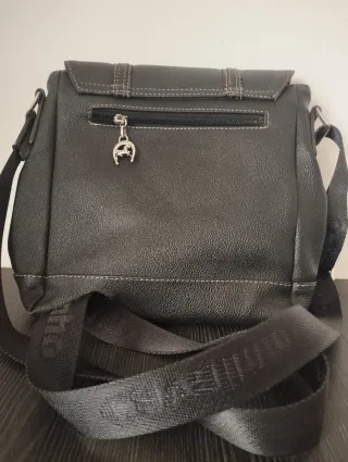 Bolso bandolera Cavalinho negro