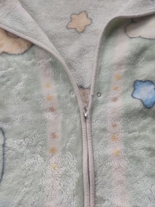 Manta saco bebé con ositos y nubes