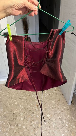 Vestido fiesta Faviana new york diseñador burdeos