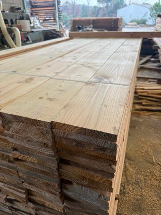 Madera Tablones de Castaño cepillado