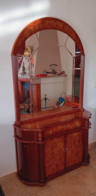 Mueble recibidor con espejo