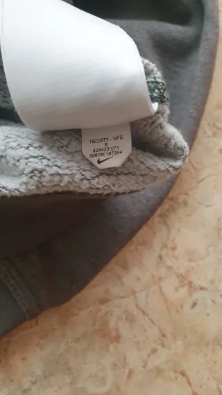 Sudadera Nike Gris Talla M