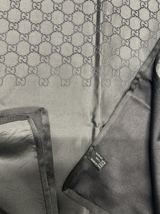Sciarpa Gucci in seta jacquard