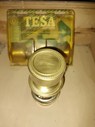 Pomos de puerta TESA vintage