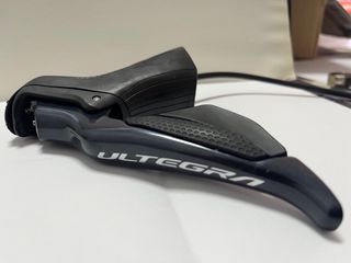 Manetas Shimano Ultegra st-8050 Di2 11v