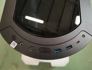 InWin 915 Torre ATX Cristal Templado RGB