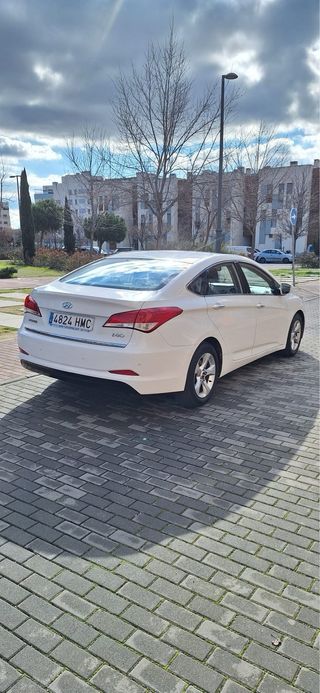 Hyundai i40 2012