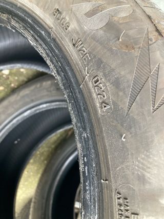Bridgestone 215/55 R18 99V Neumáticos