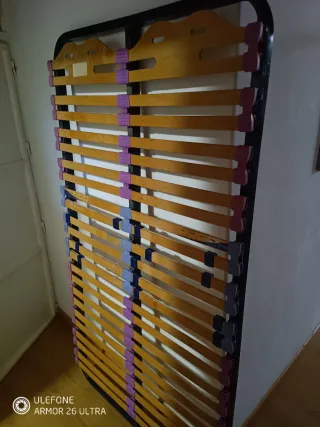 Somier de madera y metal