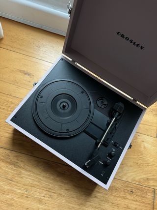 Tocadiscos Crosley Rosa Bluetooth 3 Velocidades