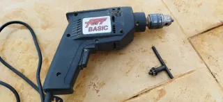 Taladro Eléctrico FERR BASIC 220/240V ~ 2,5A