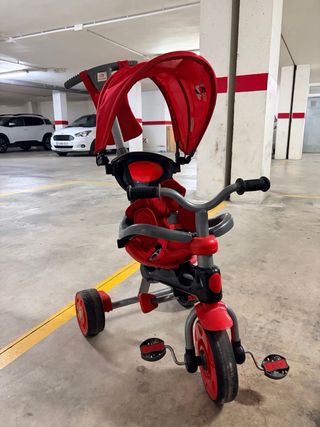 Triciclo para niños rojo
