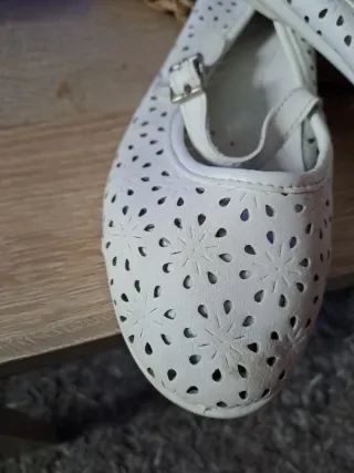 Conjunto Vestido Rosa Talla M y Bailarinas Blancas