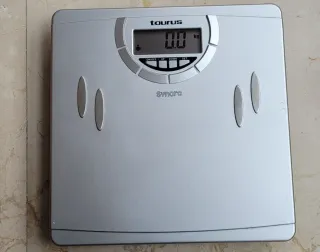 Báscula de baño Taurus Syncro