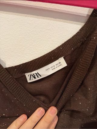 Top Zara fiesta M punto brillos asimétrico