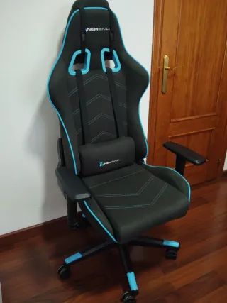 Silla Gamer Newskill Negra y Azul