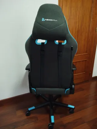 Silla Gamer Newskill Negra y Azul