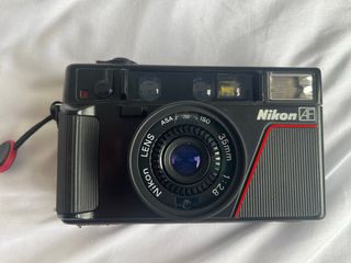 Nikon L35AF con filtro UV